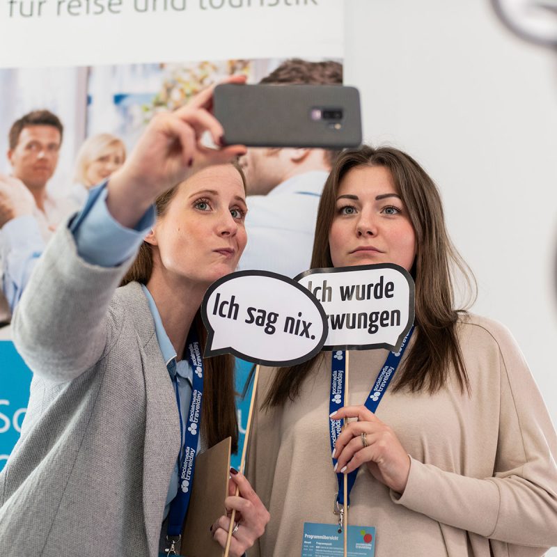 social-media-travel-day-2019-005 social-media-travel-day-2019-005